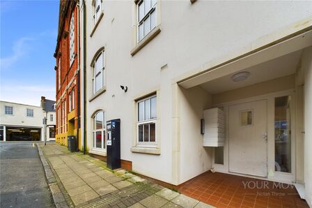Flat 4, 52-56, 2 bedroom Flat to rent, &pound;1,125 pcm
