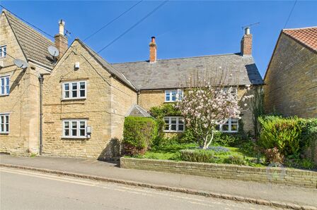 High Street, 4 bedroom Semi Detached House for sale, £539,000