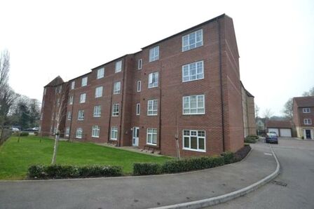 2 bedroom  Flat to rent