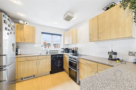 2 bedroom  Flat for sale