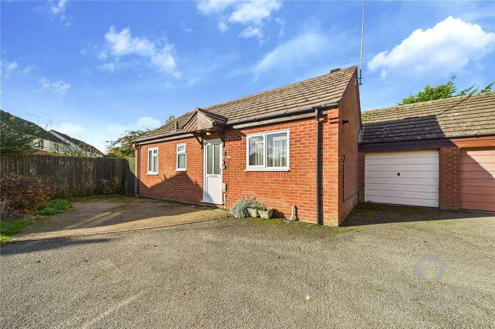 Main image of 2 bedroom Detached Bungalow for sale, William Road, Long Buckby, Northampton, NN6