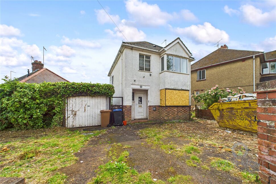 Main image of 3 bedroom Detached House for sale, Windsor Crescent, Northampton, Northamptonshire, NN5