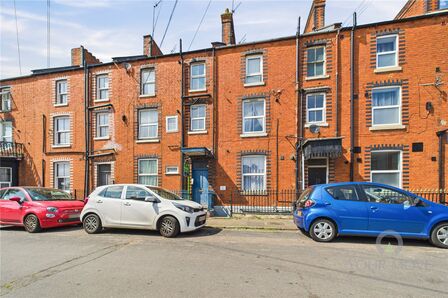 1 bedroom  Flat for sale