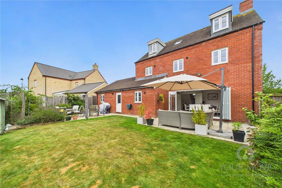 Main image of 5 bedroom Detached House for sale, Cowslip Close, Wootton, Northampton, NN4