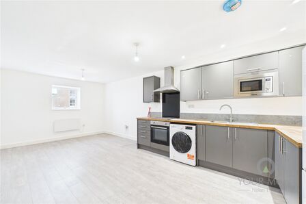 1 bedroom  Flat to rent