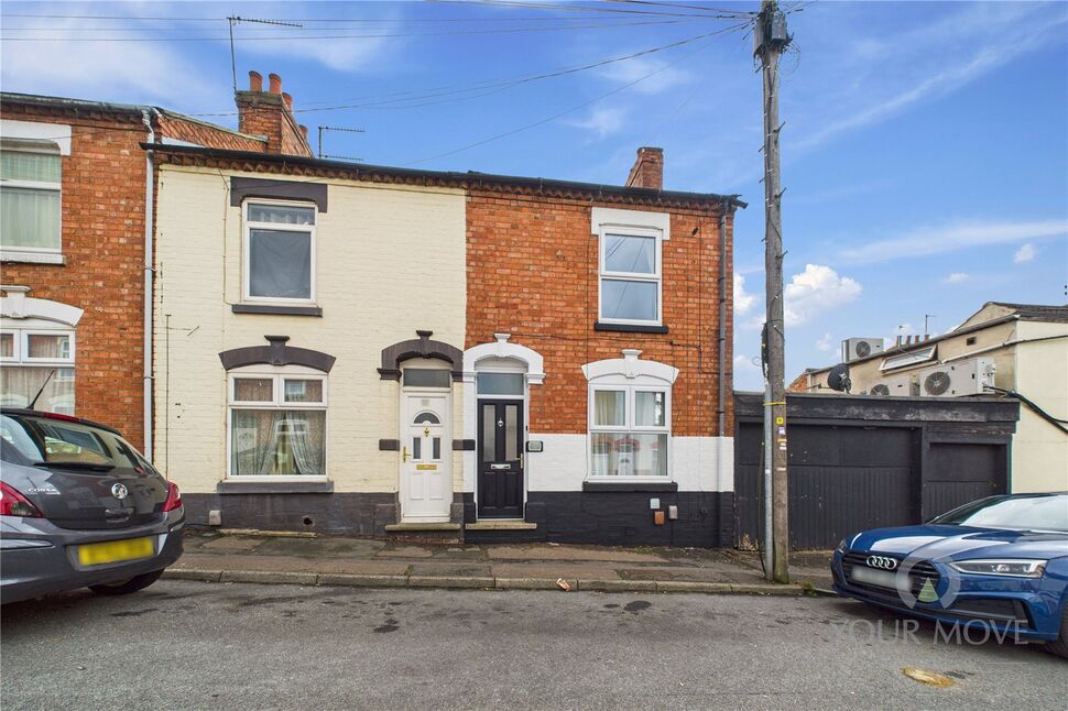2 bedroom End Terrace House for sale