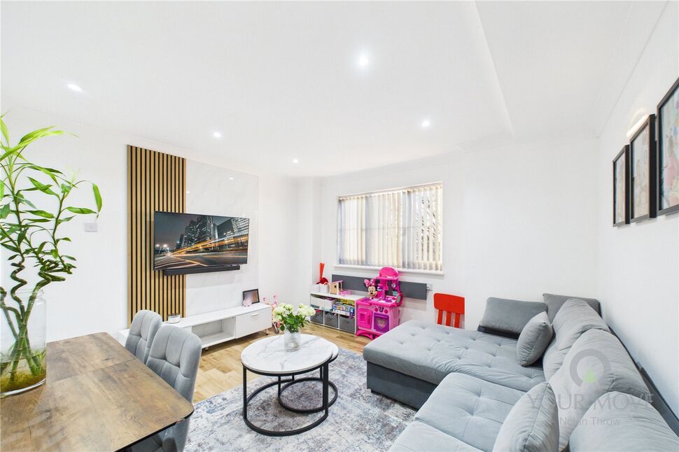 Main image of 1 bedroom  Flat for sale, St. Georges Street, Northampton, Northamptonshire, NN1