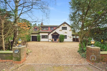 Ecton Lane, 5 bedroom Detached House for sale, &pound;750,000