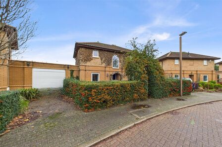 Lacy Drive, 3 bedroom Detached House for sale, &pound;375,000