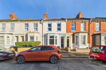 Lutterworth Road, Abington, 3 bedroom Mid Terrace House for sale, &pound;260,000