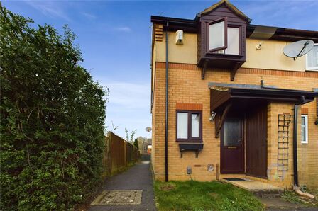 2 bedroom End Terrace House for sale