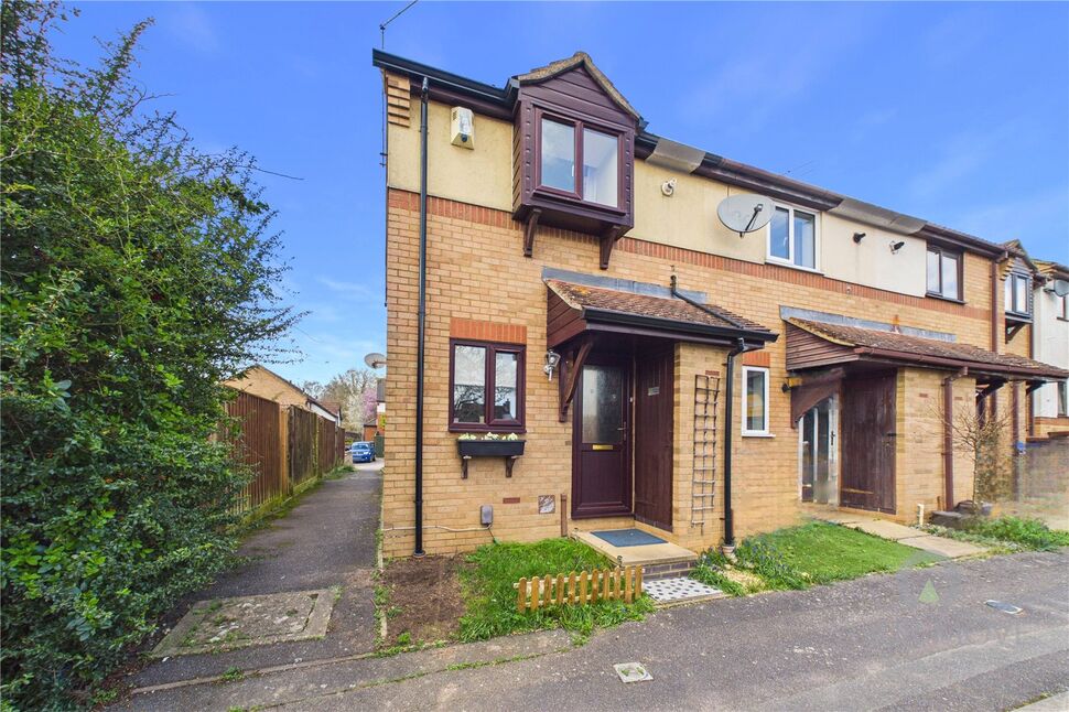 2 bedroom End Terrace House for sale