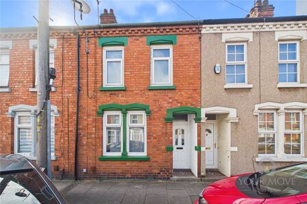 3 bedroom Mid Terrace House for sale