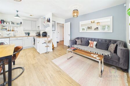 Henry Bird Court, 2 bedroom Flat for sale, &pound;145,000