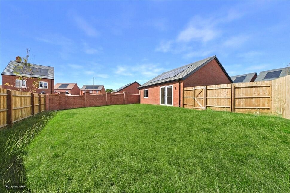 Main image of 2 bedroom Detached Bungalow for sale, Bagshot Close, Kettering, Northamptonshire, NN16
