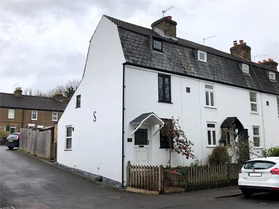 Main Road, 2 bedroom End Terrace House to rent, £1,695 pcm