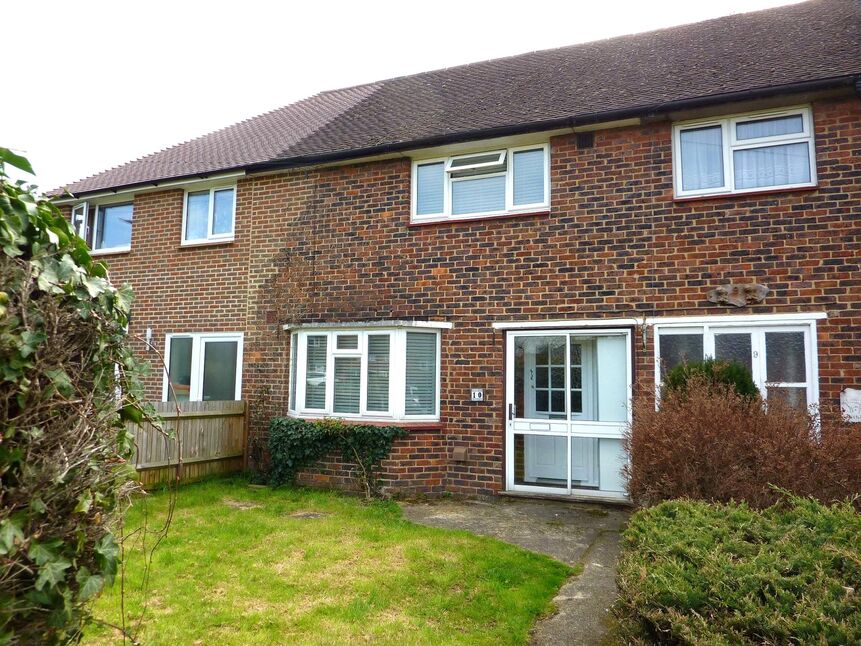 Main image of 2 bedroom Mid Terrace House for sale, Bell Gardens, Orpington, BR5