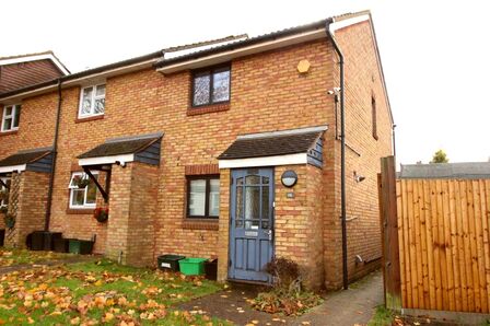 2 bedroom End Terrace House for sale