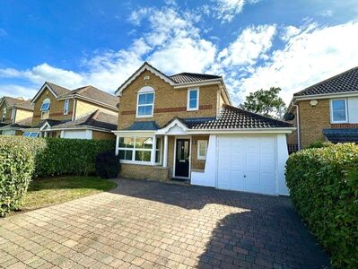 Vancouver Close, 4 bedroom Detached House for sale, &pound;800,000