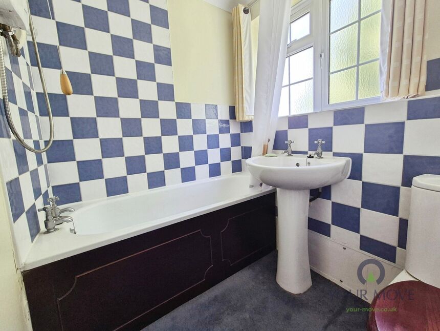 Bathroom / Wc