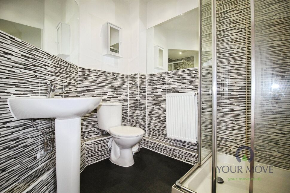 En-Suite Shower Room / WC