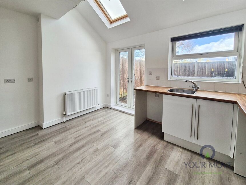 Kitchen / Breakfast Room