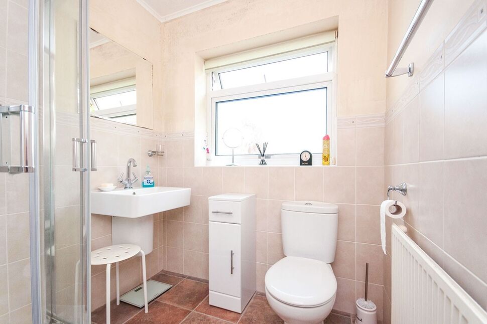 Shower Room / WC