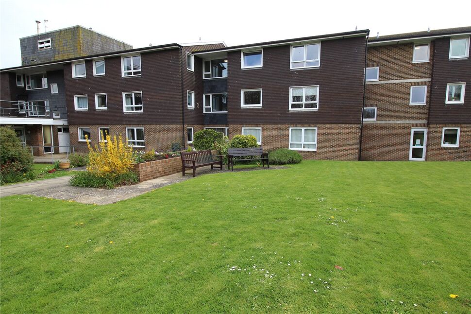 1 bedroom Flat for sale, Brookside Avenue, Polegate, BN26 £89,950