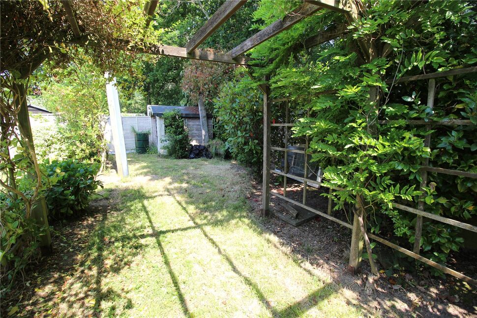 2 bedroom Semi Detached Bungalow for sale, West Close, Polegate, BN26