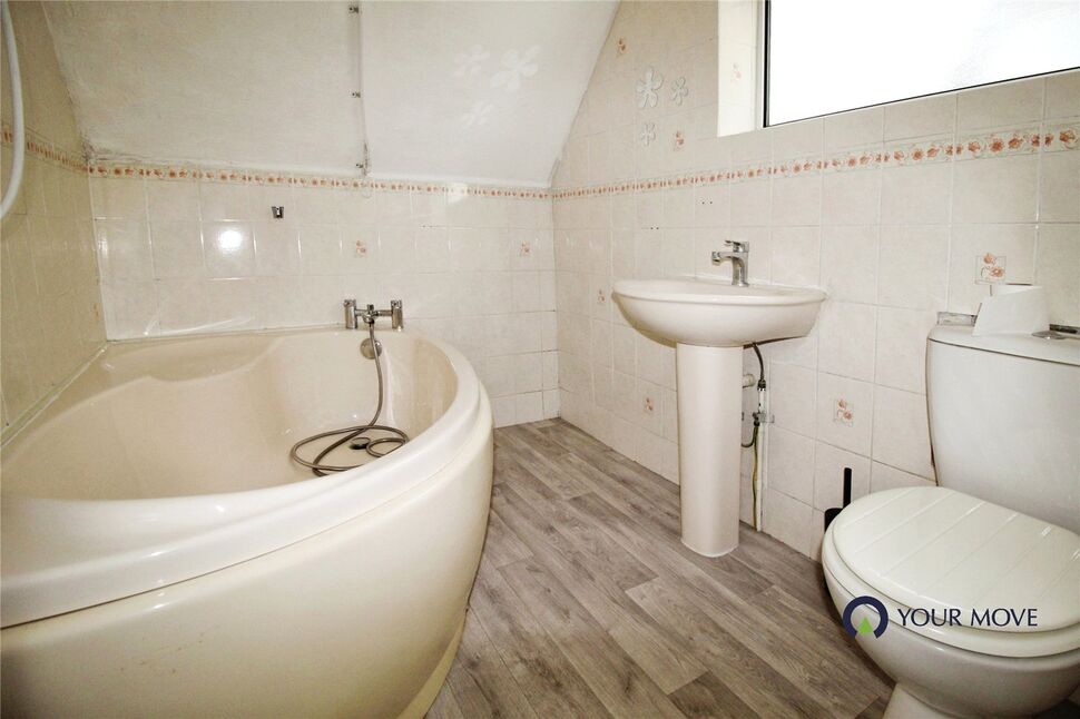 2 bedroom Semi Detached House for sale, Farmlands Close, Polegate, BN26