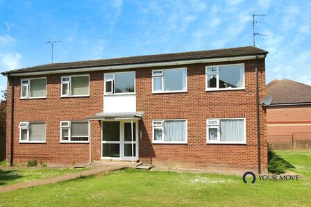 Walnut Walk, 2 bedroom  Flat for sale, £190,000