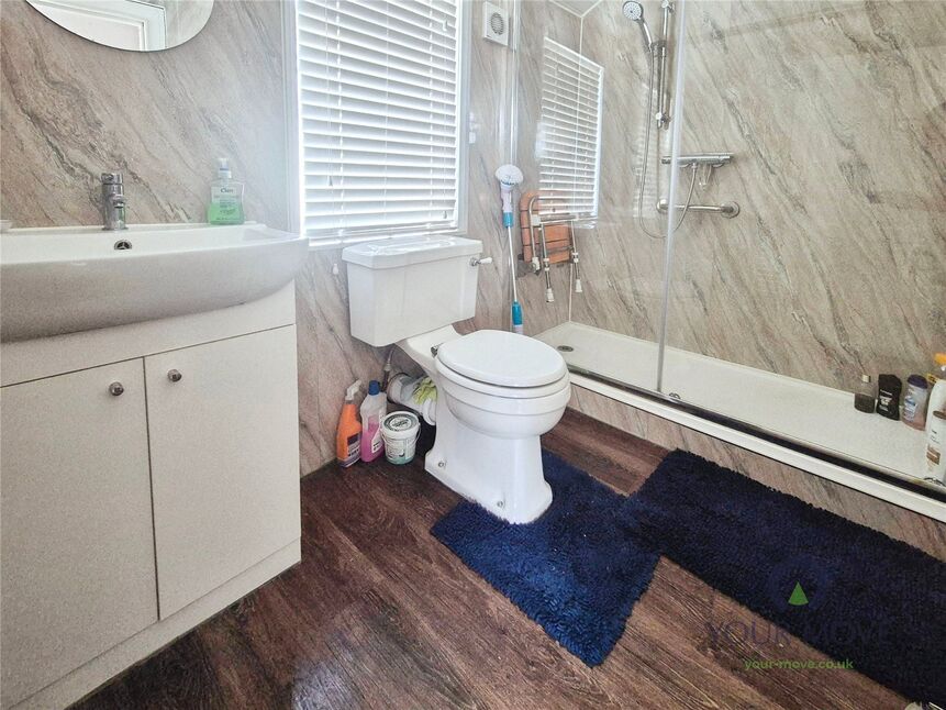 Shower Room / WC