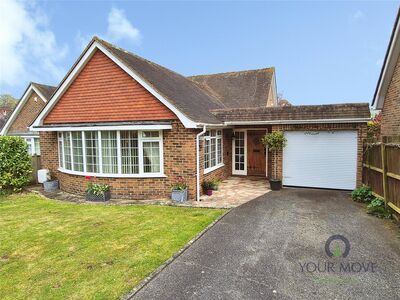 Smugglers Close, 2 bedroom Detached Bungalow for sale, &pound;595,000