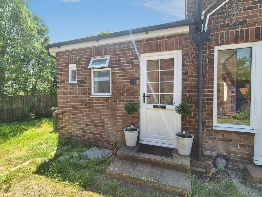Main image of 1 bedroom Flat to rent, South Road, Hailsham, East Sussex, BN27