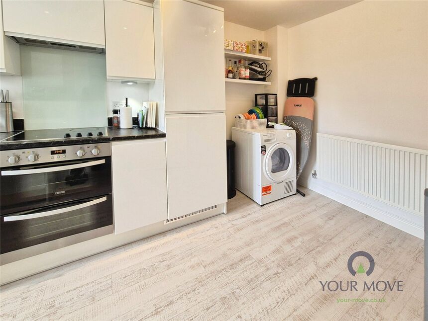 Kitchen / Breakfast Room