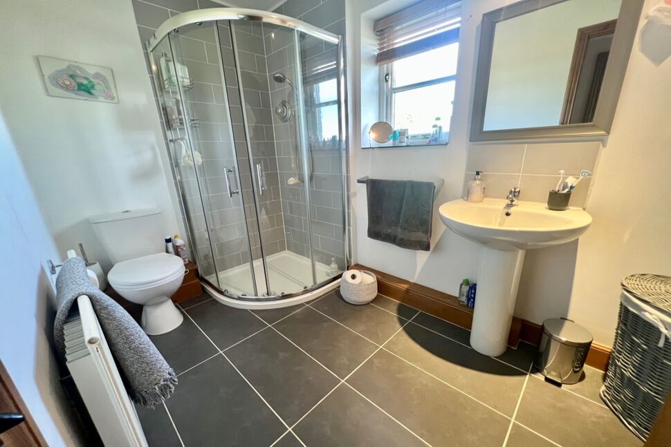 En-Suite Shower / WC