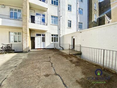 Royal Crescent St. Augustines Road, 3 bedroom Flat to rent, &pound;1,500 pcm