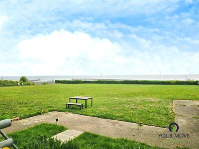 Royal Crescent St. Augustines Road, 3 bedroom Flat to rent, &pound;1,300 pcm