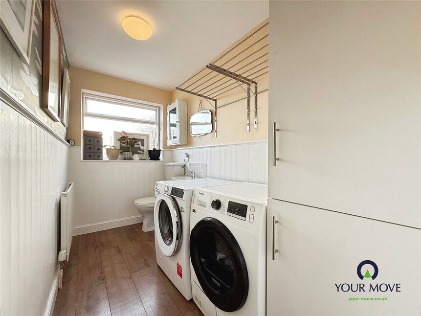 Utility Room / WC
