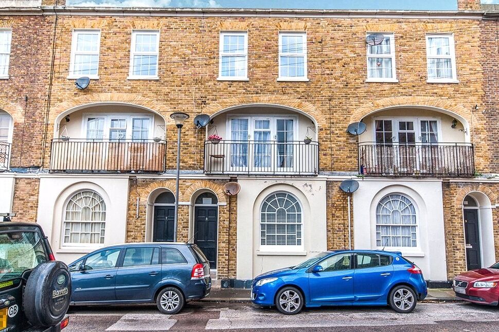 Main image of Flat to rent, La Belle Alliance Square, Ramsgate, Kent, CT11