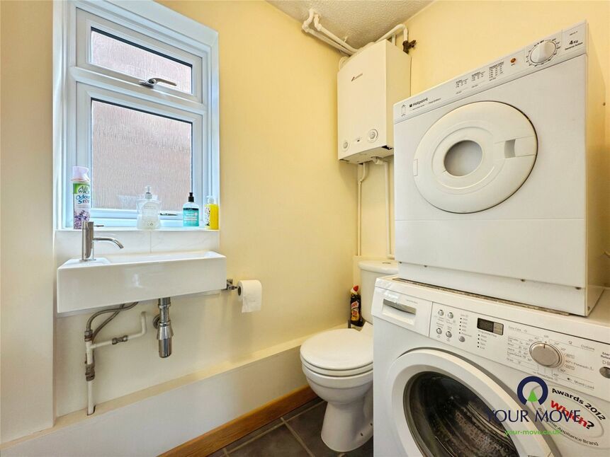 Utility Room / WC