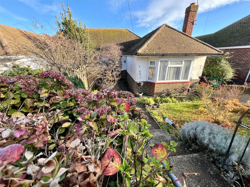 2 bedroom Semi Detached Bungalow for sale, The Ridgeway, Broadstairs