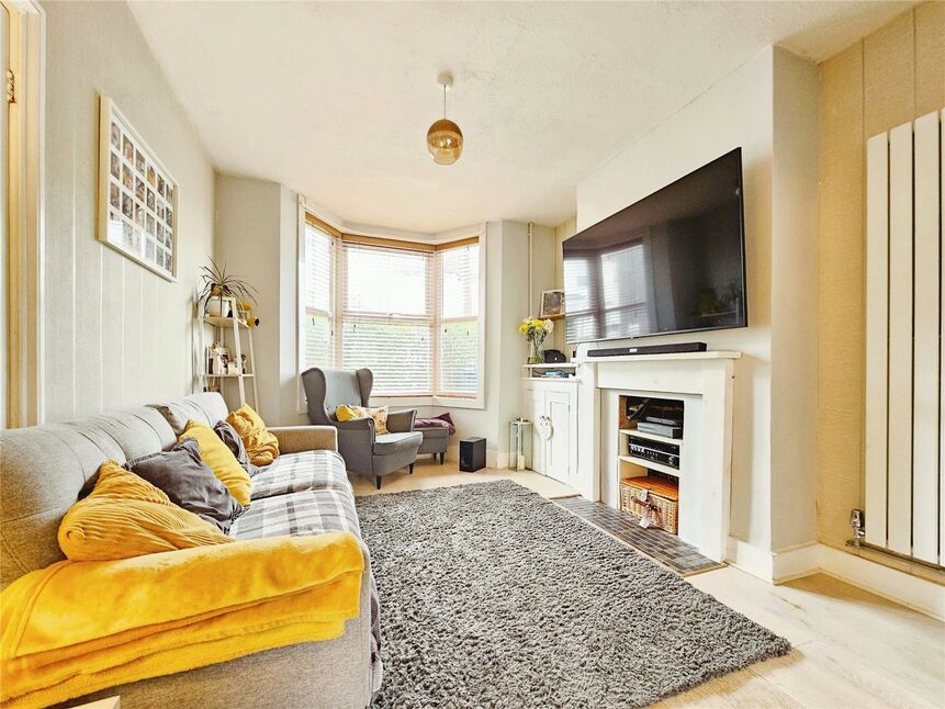 2 bedroom End Terrace House for sale, Winstanley Crescent, Ramsgate