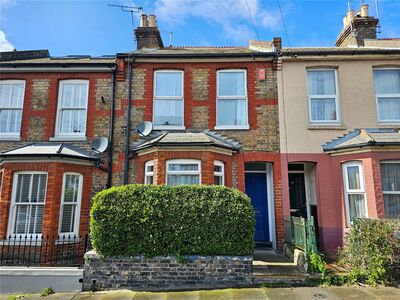 Hardres Road, 2 bedroom Mid Terrace House for sale, £250,000