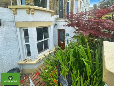 Devonshire Terrace, 2 bedroom  Flat to rent, £1,100 pcm