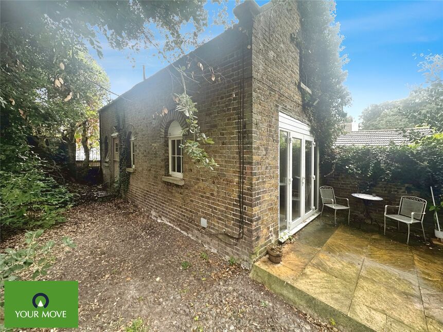 Main image of 1 bedroom Detached House to rent, Crescent Road, Ramsgate, Kent, CT11