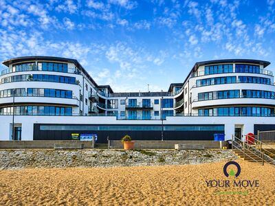 Beach Drive, 2 bedroom Flat for sale, &pound;325,000