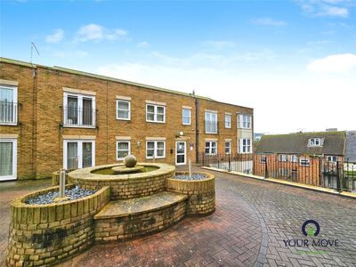 Victoria Road, 2 bedroom  Flat for sale, £170,000