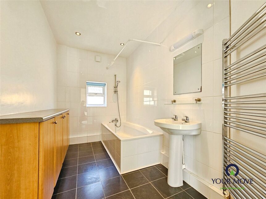 Bathroom / WC