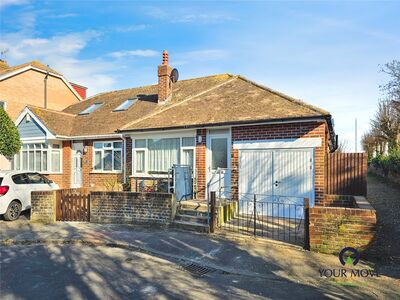 Wallwood Road, 2 bedroom Semi Detached Bungalow for sale, £280,000